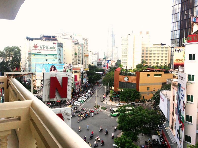 南德大酒店 胡志明市 外观 照片